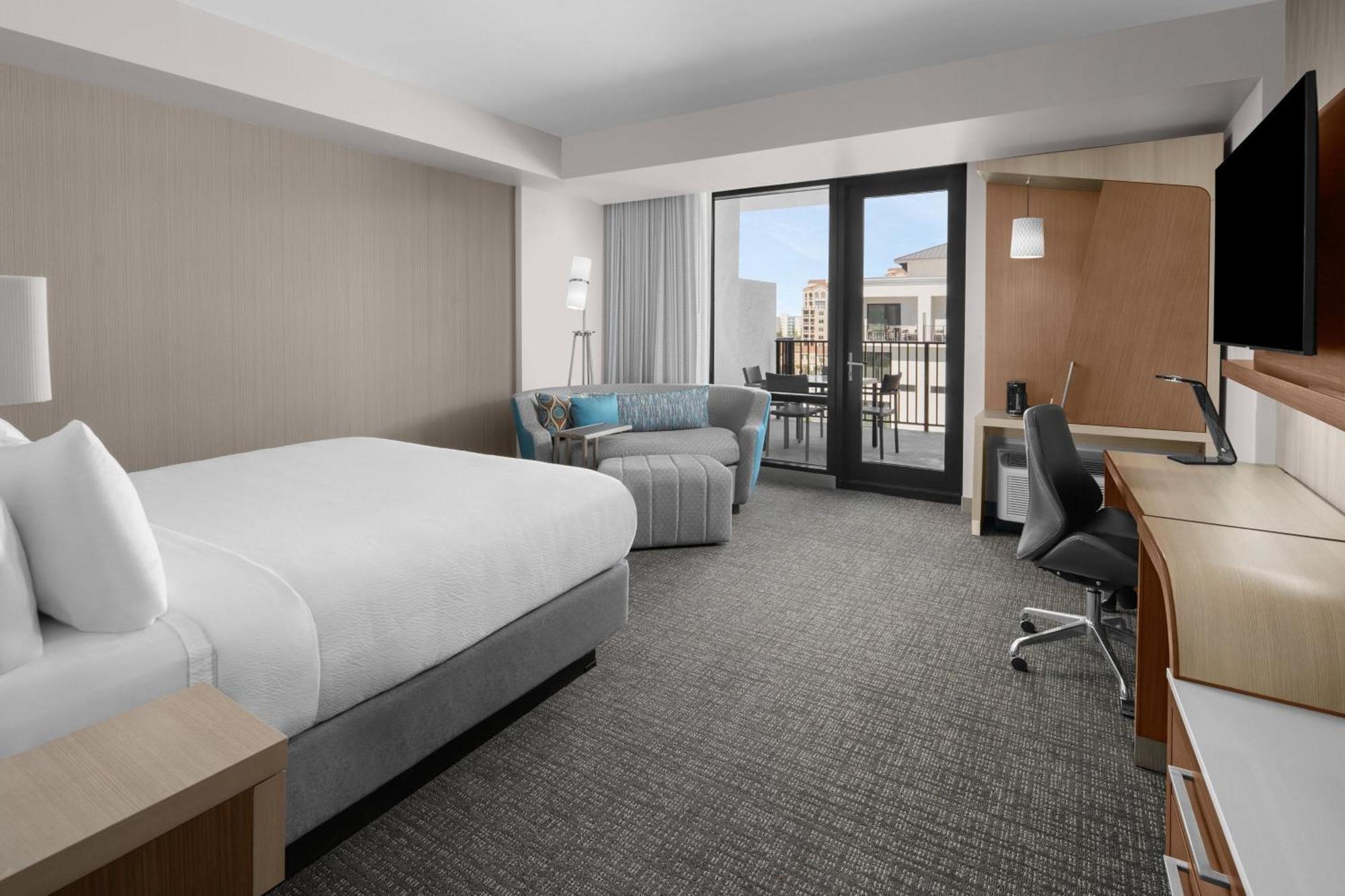 Courtyard By Marriott Clearwater Beach Exterior foto
